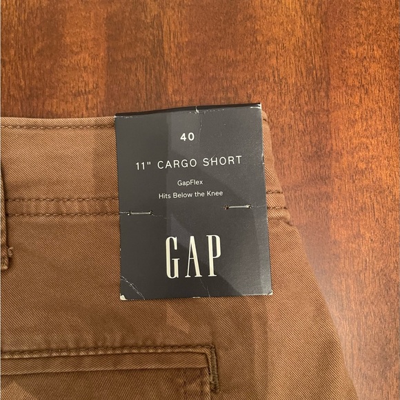 NWT GAP Men's 11" Cargo Shorts 40 light brown GapFlex "Below the knee" - Picture 2 of 5
